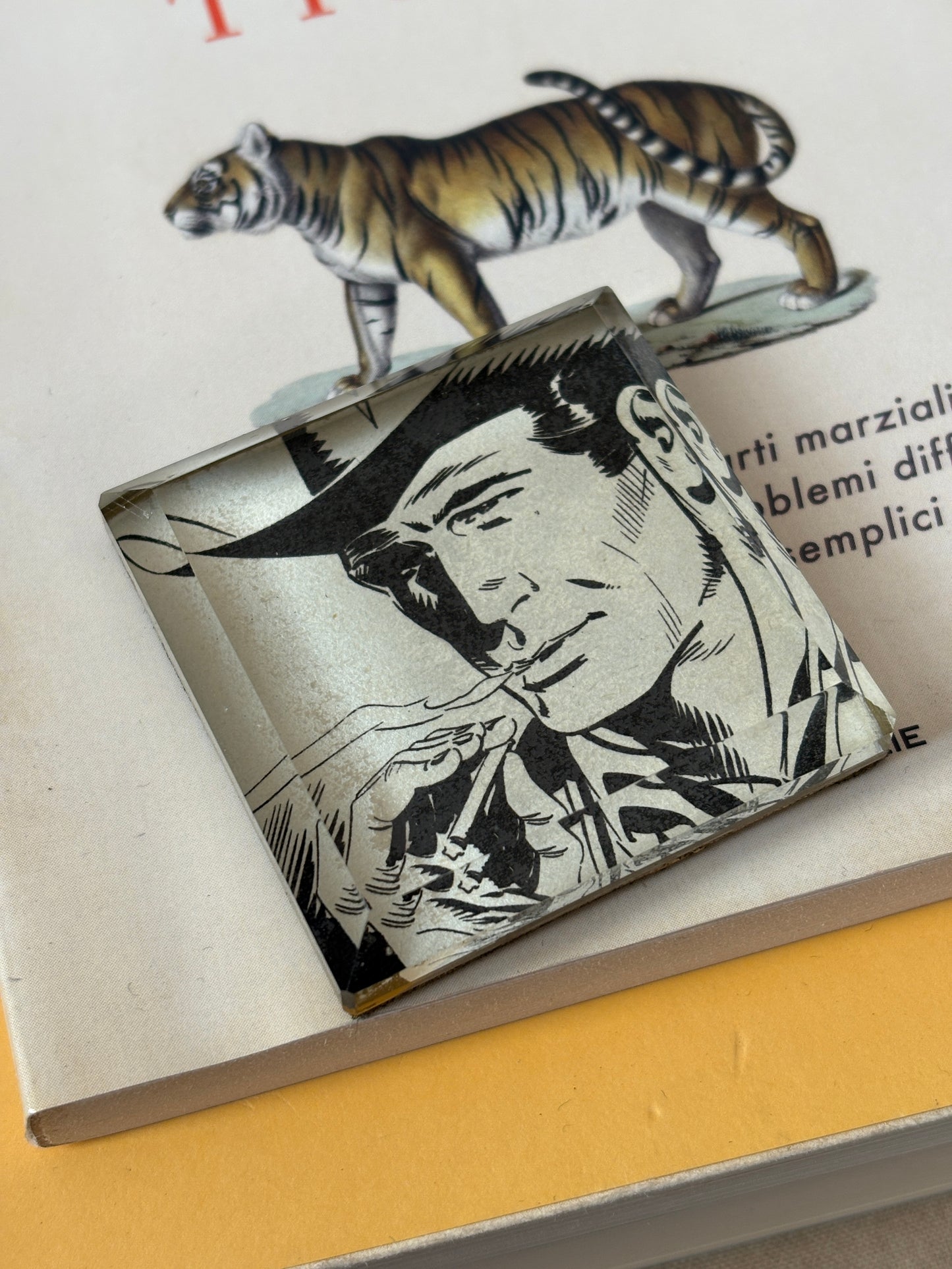 PostaFerma: Tex smoking