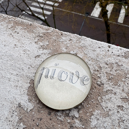 Occhiolino variegato: 'Piove', tipografia retrò