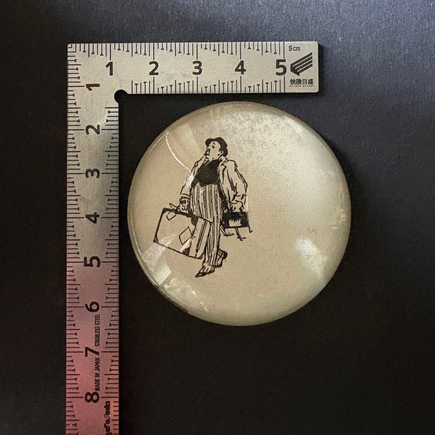 Fabulous Wink: Man with Suitcases