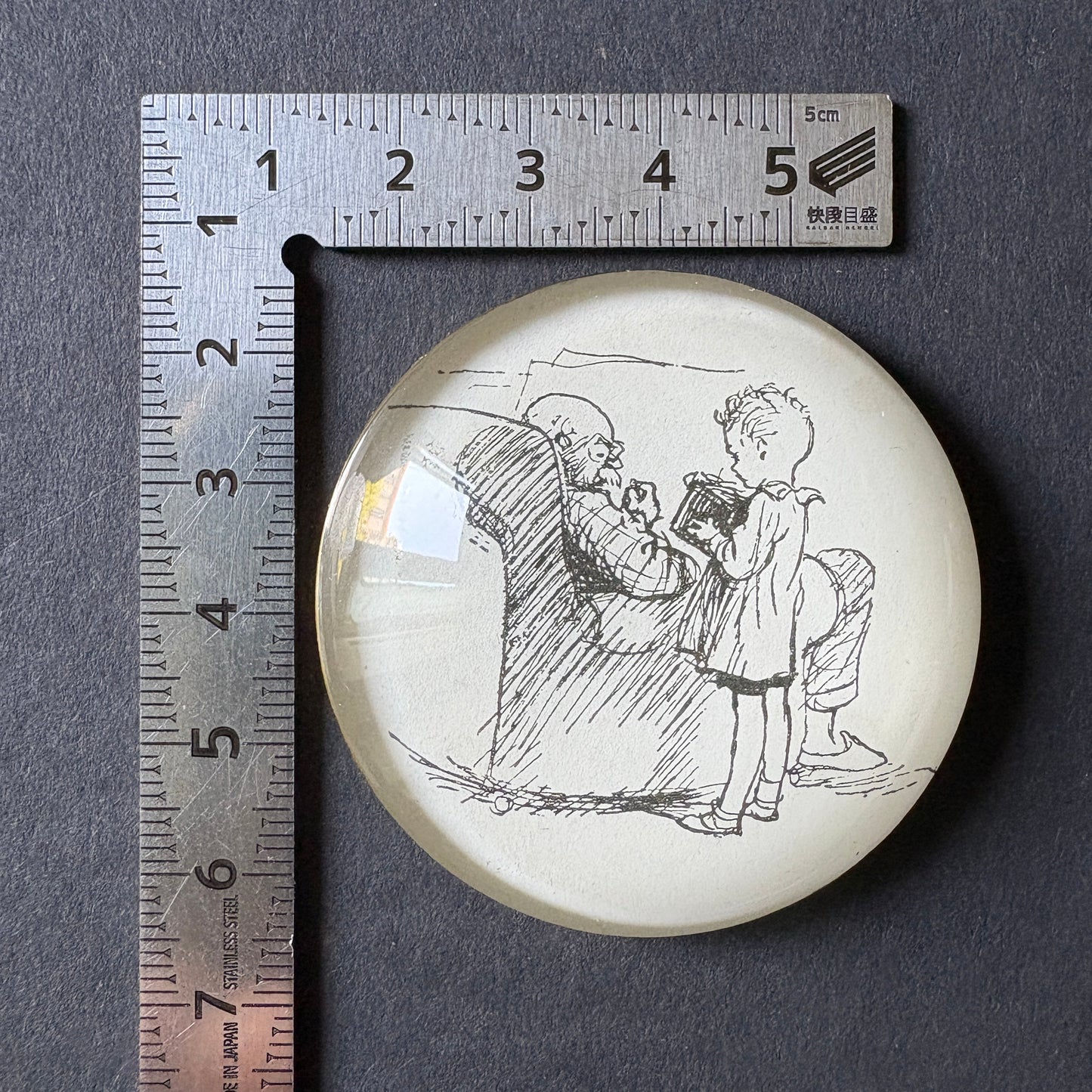 Occhiolino favoloso: Bimbo con il nonno