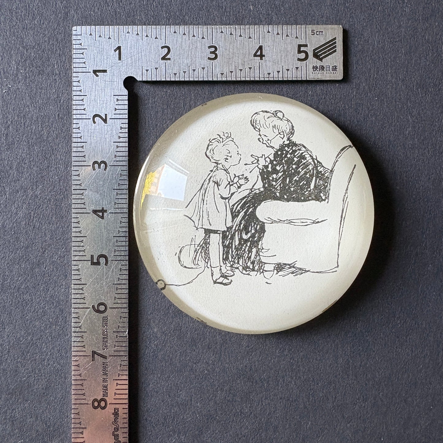 Fabulous Wink: Child with Grandma