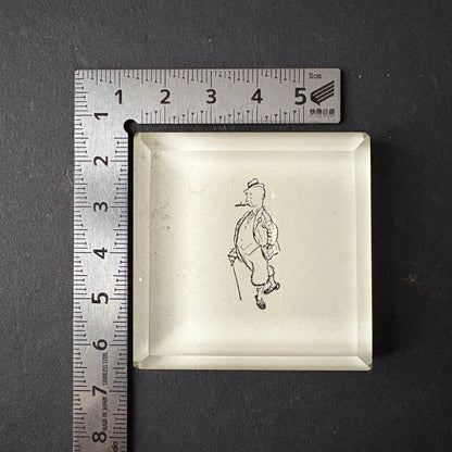 PostaFerma: Gentleman walking with a cane and a cigar