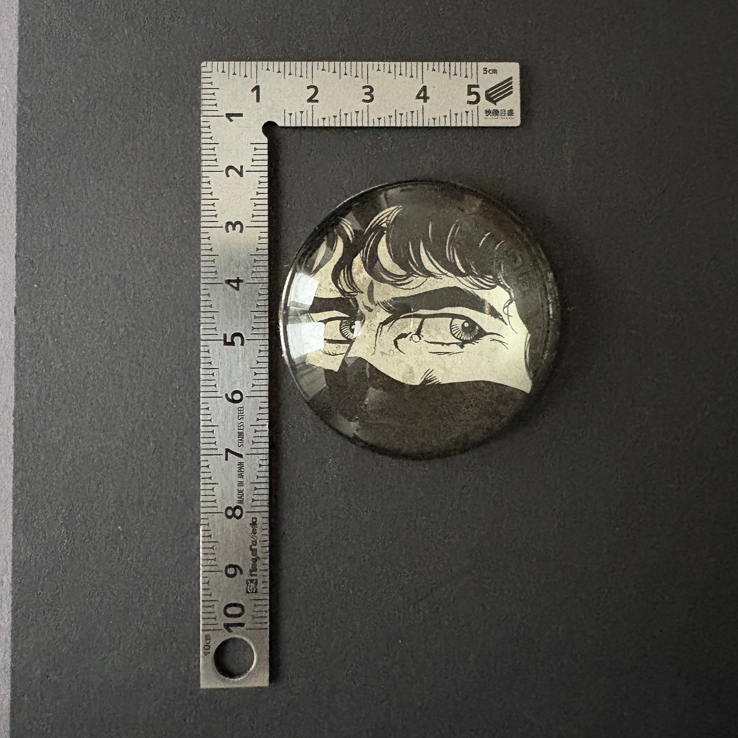 A Cartoon Wink: Dylan Dog's Gaze