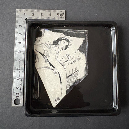 Shelfie: Woman sleeping in bed