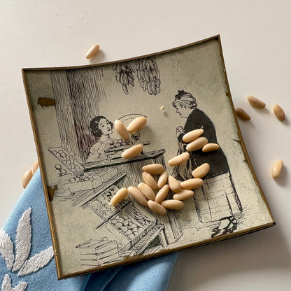 Shelfie: 4 girls and 1 boy