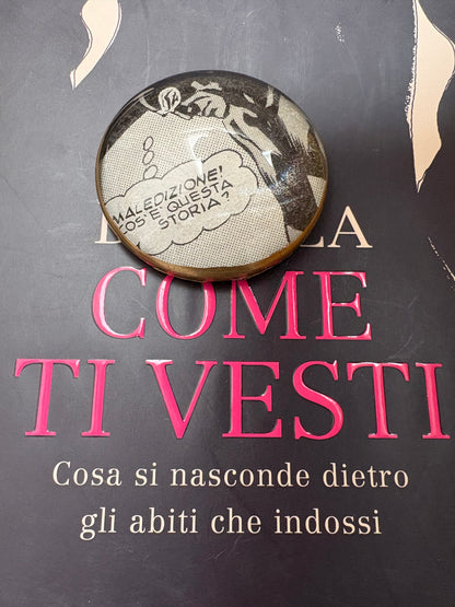 Cartoon Wink: Dylan Dog Gets Punched