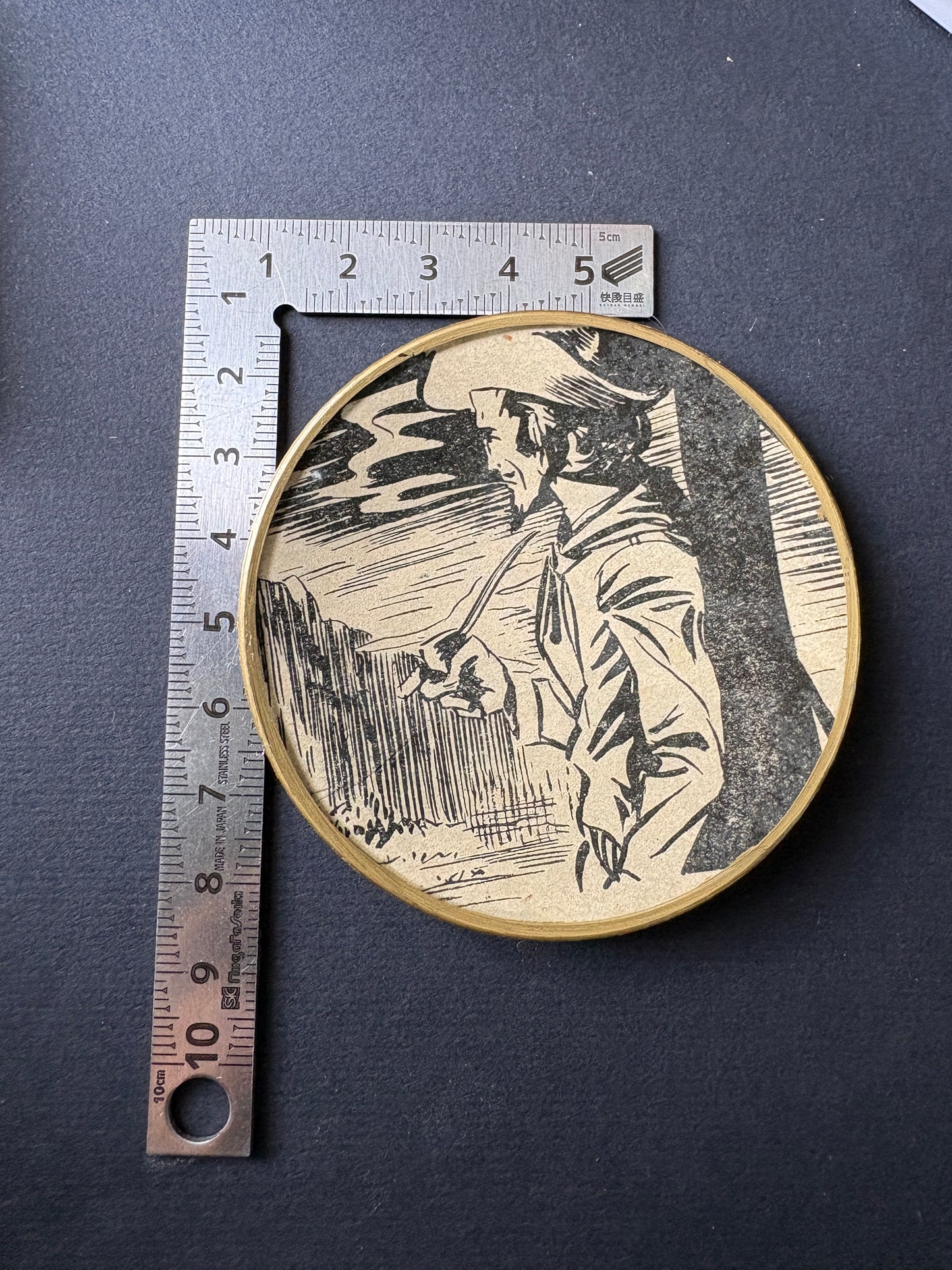 Mini Shelfie tondo 7 cm – Buffalo Bill 1948